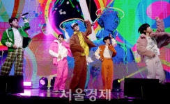 블리처스, 우리 함께 마카레나[SE★포토]