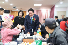 코로나 이후 처음 안양시, 31개 동별 경로잔치