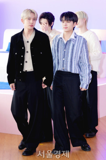 엔하이픈 희승·제이, 아그들아 가자 [SE포토]
