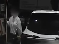 담배 물고 차에 기름 넣는 이 사람…주유소 흡연 과태료 얼마?