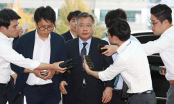 소환 ‘초읽기’ 박영수…檢 신병확보 등 강공 나서나[안현덕 기자의 LawStory]
