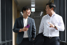 쏘카·그린카는 시장 키울 동반자…모빌리티 생태계 탄탄하게 꾸릴것 [CEO&STORY]