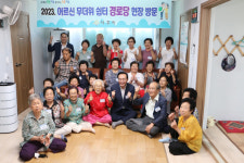 폭염 속 현장 파고든 시장님…에어컨 풀 가동해도 전기세 걱정 없는 614개소 경로당