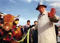 머스크가 좋아요 누른 고(故) 정주영 명예회장 일대기 뭐기에…