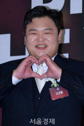 고규필, 새신랑의 하트 [SE포토]