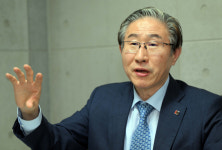 [청론직설] “R&D 예산 급감 위기 아닌 기회로…산학협력 확대로 성장동력 점화”