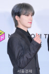 세븐틴 디노, 디노가 남자로 보입니다 [SE★포토]