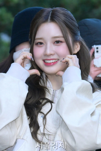 라잇썸 나영, 러블리의 의인화 [SE포토]