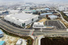 [단독] LG이노텍 전장재편…평택공장 전격 중단