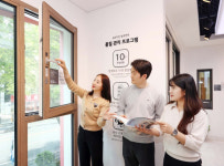 리모델링 고객 잡자…불붙은 창호업계 할인경쟁