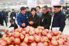 농식품 장관 장바구니 물가 안정에 최선