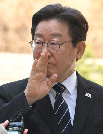 이재명 “선거 집중 못해”…발묶인 그의 공백은 누가?