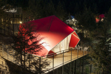 “낭만은 가득, 교통체증은 제로”…봄꽃 따라 떠나는 KTX골프여행