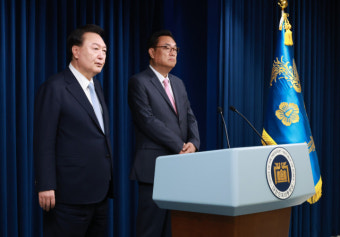 [속보] 尹대통령, 신임 비서실장에 정진석 의원 임명