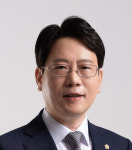 [단독] 공인노무사회장에 직무집행정지 가처분 제기