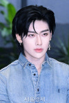 제로베이스원 리키, 조각이세요? [SE★포토]