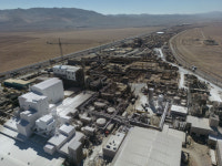 전 세계가 쓰고도 남는다…엄청난 하얀 석유 잭팟 터진 이 나라 어디?