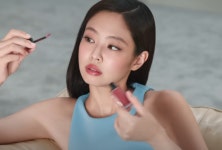 제니 언니처럼 될래요…화장하는 10대들 증가세에 뷰티 업계도 활짝