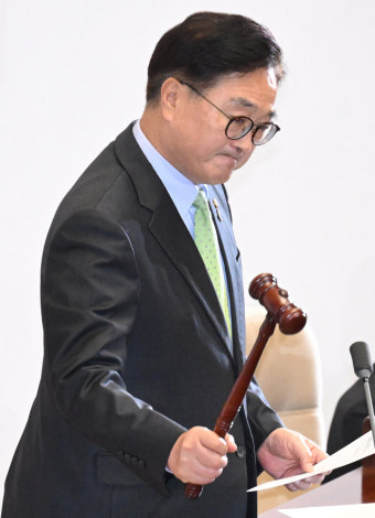 우원식 의장, 비상계엄 사태 국정조사 추진…국가 안전과 안정 위해 헌법 근거