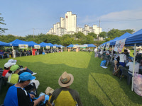 규모는 아담하지만 즐거움은 여느 구장 못지않네…홍천강변파크골프장 [주목이구장]