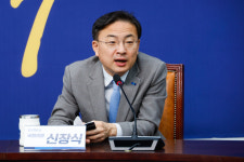 '소금의 날' '헌법수호의 날' 필요할까…넘쳐나는 법정기념일 [법안 돋보기]