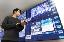 가게 앞 화분 또 훔쳐갔네? 2박 3일 걸리던 CCTV 분석, 이제 말 한마디면 바로 된다