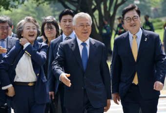 문재인 전 대통령 