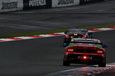 어둠 속으로 접어드는 후지 24시간 내구 레이스...크래프트 뱀부 레이싱 여전히 선두!