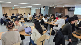 ”시니어, 돌봄 대상 아닌 능동적 삶 주체”…청년이 재해석한 시니어 이슈