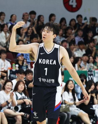 '이현중 더블더블 활약' 농구 대표팀, 일본과의 평가전 2연승