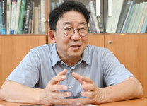 [청론직설] “성장동력 못 키워 저성장…늦었지만 2~3개 산업의 씨 뿌려야”