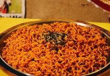 황제주 등극 3개월 만에 이럴수가…160만원 최고가 찍었는데 더 오른다?