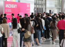 K뷰티 핫피플 다 모였네…아마존 뷰티 인 서울 2025 가보니