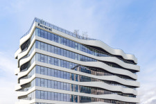 성수동 랜드마크로 우뚝 선 팩토리얼 성수…빌딩 첨단 기술 집약