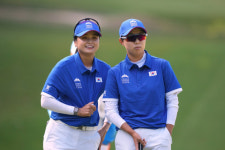 ‘환상 케미’ 김효주-최혜진, 이번엔 세계 4·5위 ‘최강 조합’ 리디아 고-찰리 헐과 맞붙는다