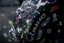 [인터뷰] 금호 SLM과 금호타이어 덕에 이뤄낸 챔피언 - 금호 SLM 이창욱