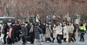 직원만 좋아할 줄 알았는데…주 4일제 직접 해보니 기업도 직원도 활짝