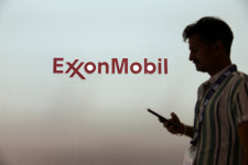 트럼프는 왜 베네수엘라 원유로 돌아가려 하나[페트로-일렉트로]