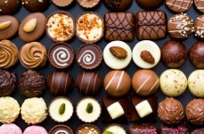 한 개에 ‘3900원’...“안 먹고 말지” 가격 너무 올라서 초콜릿 먹을 엄두도 못내는 日 [지금 일본에선]