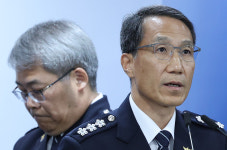 윤호중 장관 “경찰 썩은 부분 도려낼 것”… 순환인사제·내부비리수사대 도입