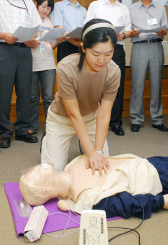 아시아나항공 심폐소생술 응급환자 구급강좌
