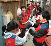 현대산업개발 저소득가정 연탄나눔 봉사활동