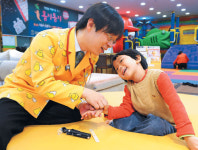 [지금은 전문병원 시대] 함소아한의원 “아이들 건강 지킴이죠”