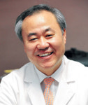 [지금은 전문병원 시대] 정주화 율한의원 원장