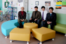 퍼시스 교육용 가구 강원도 초등학교에 기증