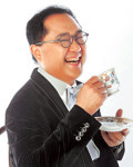 “클래식을 오렌지 쥬스 마시듯”..방송 진행 맡는 장일범