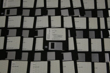 디스켓, 역사 속으로..소니 내년3월 생산중단