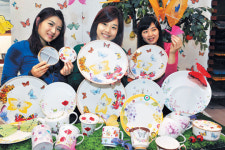 한국도자기，자연 담은 도자기 전시