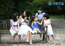 서희건설 이봉관회장 외손녀 출연한 아파트 광고 선보여 화제