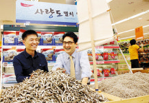 건멸치 팔던 청해명가，이마트 만나 매출 10배로